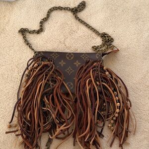 Louis Vuitton fringe small crossbody bag Vintage Boho